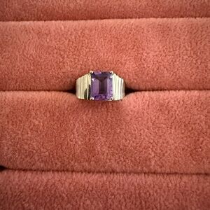 Elegant Purple Gemstone Ring